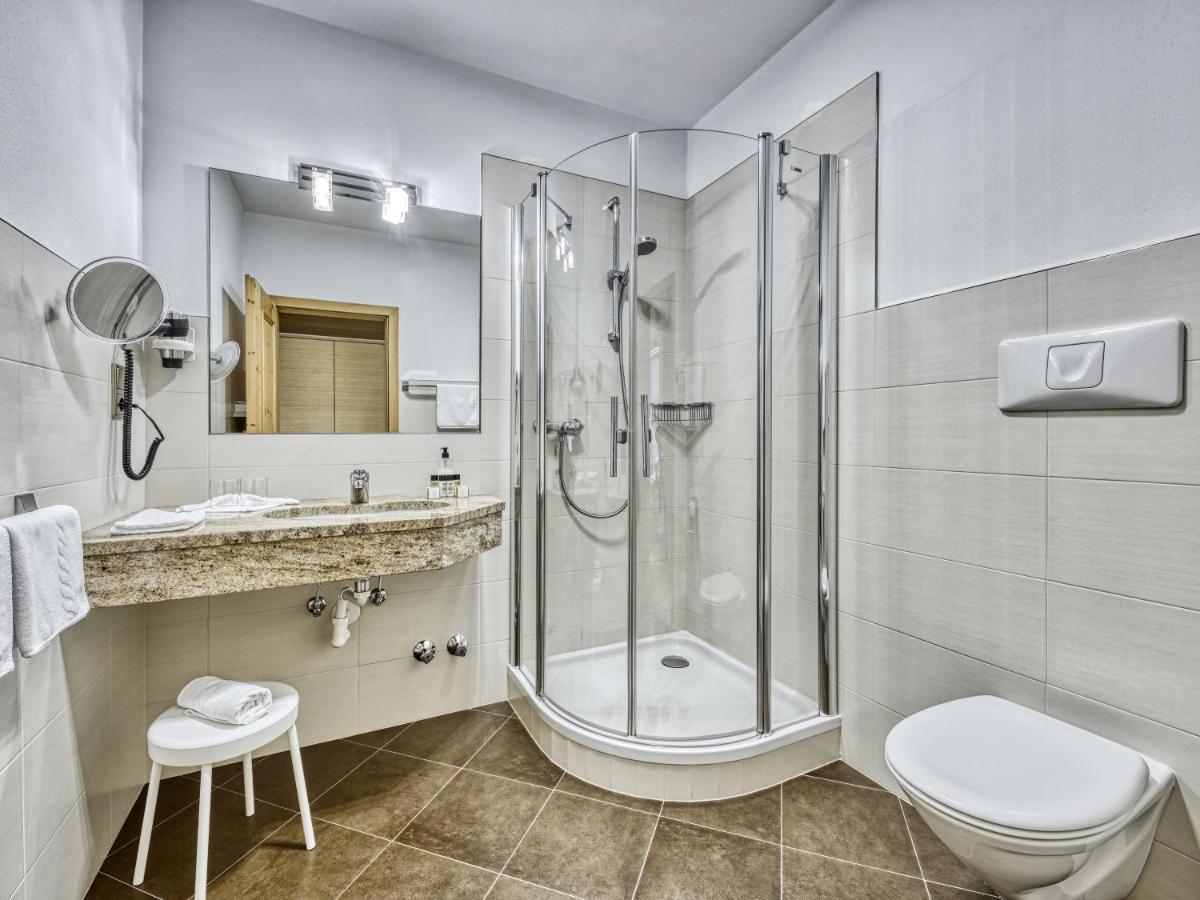 Hotel Traubenheim Тироло Экстерьер фото