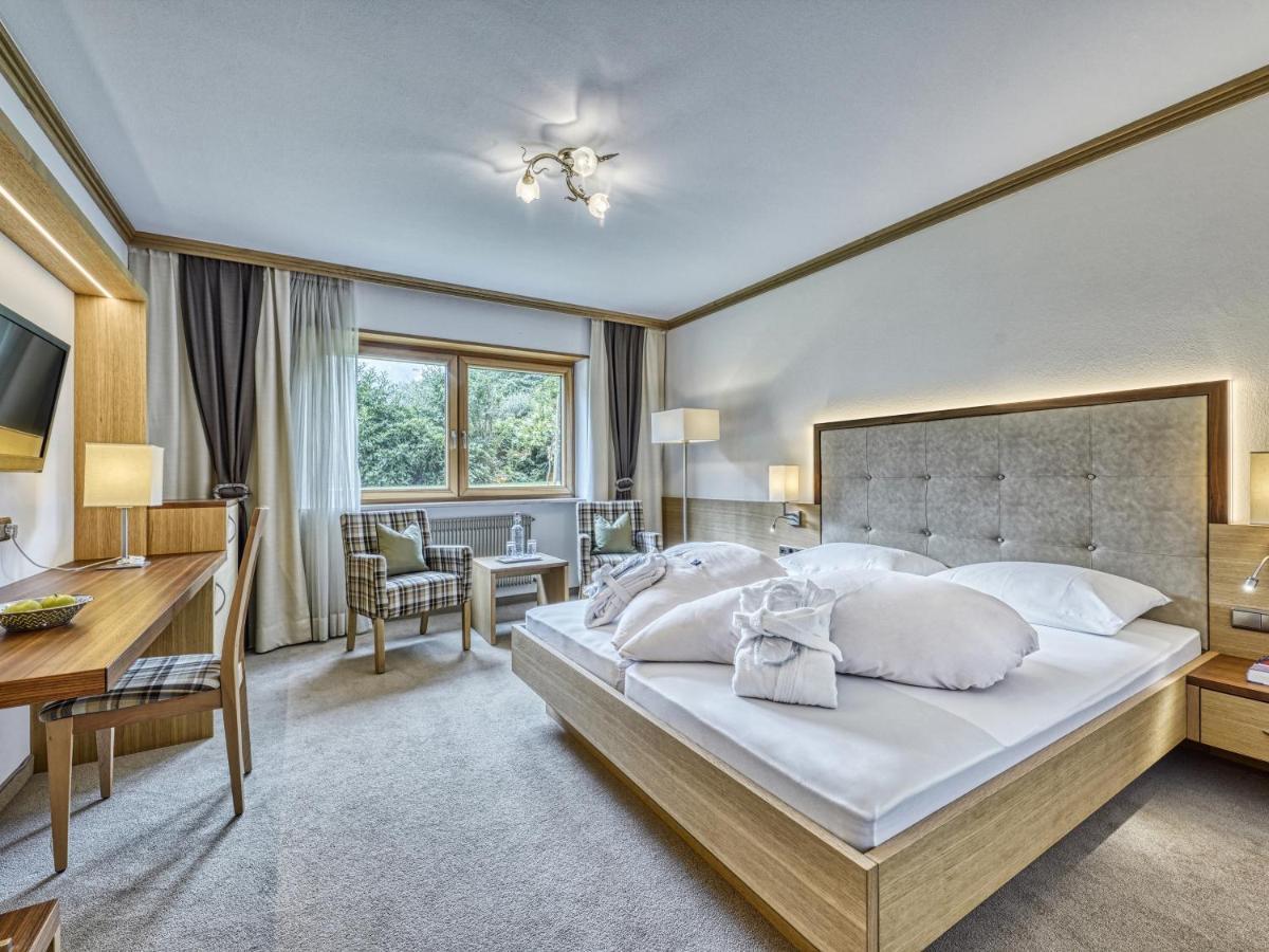 Hotel Traubenheim Тироло Экстерьер фото